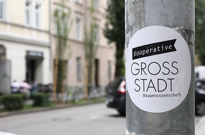 heymiro-kooperative-grossstadt-12-700x La Kaz Restaurant Logo